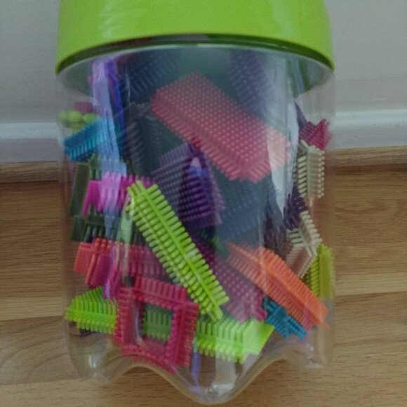 BYOU JUST B. Bristle Building block Stackadoos with case like New - Picture 1 of 3